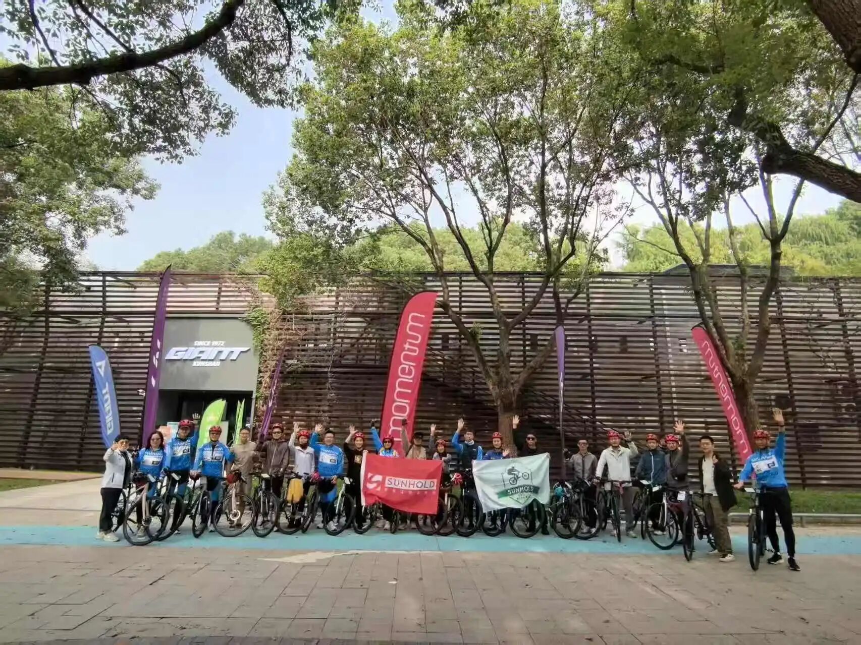 1762407744229931.jpg f68e987c706dd8cdad681ca37ff99397.jpg