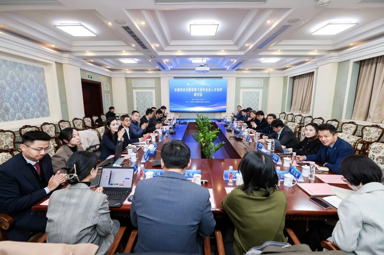 1764048071950246.jpg fc3a82d191789bb8d424479932d1fdf9.jpg