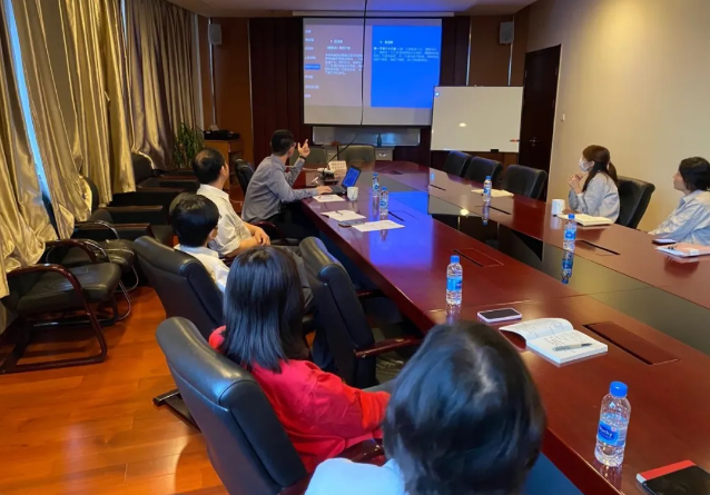 秦华毅律师为华能上海燃机发电有限责任公司提供《民法典》和知识产权法培训｜申浩动态