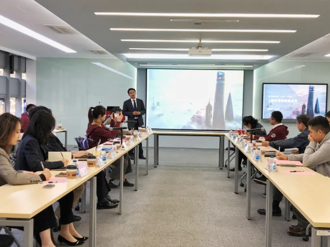 Sunhold signed a training co-operation contract with Koguan School of Law, Shanghai Jiao Tong University | Sunhold News